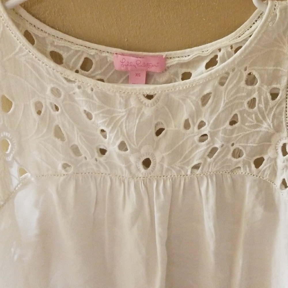 Lilly tank